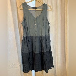 Karen Kane Size Large Block Denim Color Babydoll Top